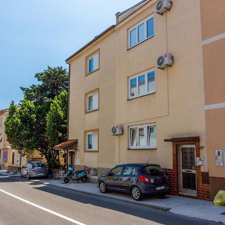 Apartments And Room Art Цриквениця Екстер'єр фото